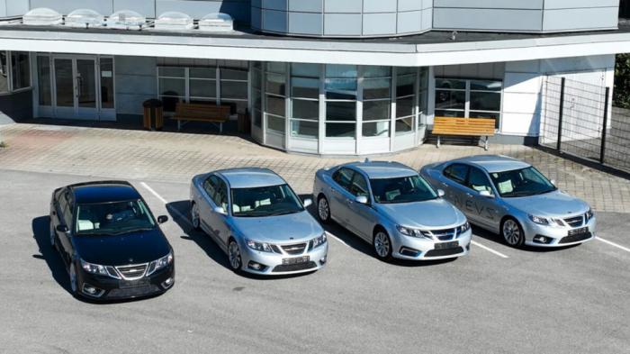Η Saab πουλάει τα τελευταία αυτοκίνητα που δεν πρόλαβε να τελειώσει! 